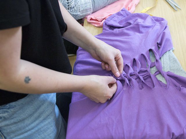 個性が輝く時代の自己表現オリジナルTシャツが生み出す新たな可能性